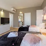 Apartmán Vitosha Blvd Luxury 2-bedroom, 2-bathroom With Balcony