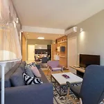Apartmán Vitosha Blvd Luxury 2-bedroom, 2-bathroom With Balcony Sofie