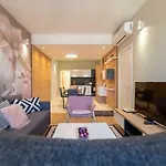 Appartement Vitosha Blvd Luxury 2-bedroom, 2-bathroom With Balcony