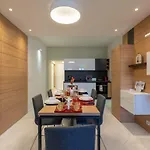 Vitosha Blvd Luxury 2-bedroom, 2-bathroom With Balcony Sofie