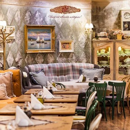 Апартамент Vitosha Blvd Luxury 2-bedroom, 2-bathroom With Balcony София