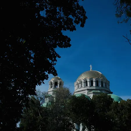 Vitosha Blvd Luxury 2-bedroom, 2-bathroom With Balcony Apartament Sofia