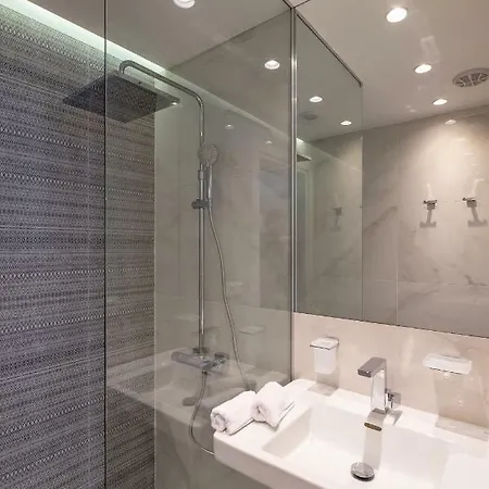 Vitosha Blvd Luxury 2-bedroom, 2-bathroom With Balcony