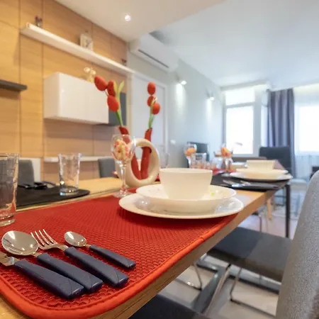 Vitosha Blvd Luxury 2-bedroom, 2-bathroom With Balcony Apartman Szófia