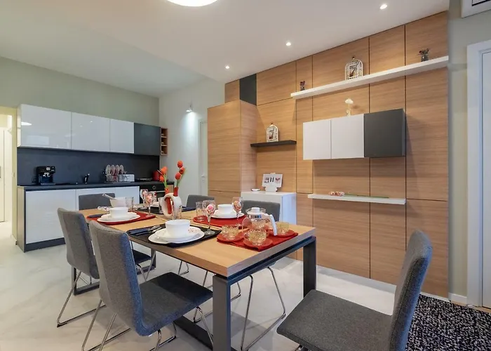 Vitosha Blvd Luxury 2-bedroom, 2-bathroom With Balcony Sofía