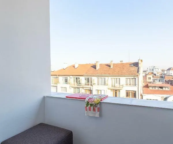 Vitosha Blvd Luxury 2-bedroom, 2-bathroom With Balcony *