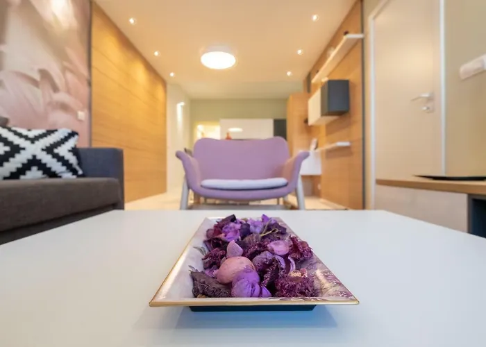 Vitosha Blvd Luxury 2-bedroom, 2-bathroom With Balcony