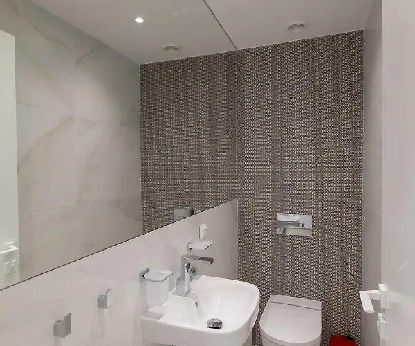 Apartamento Vitosha Blvd Luxury 2-bedroom, 2-bathroom With Balcony