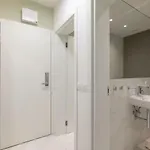 Vitosha Blvd Luxury 2-bedroom, 2-bathroom With Balcony דירה סופיה